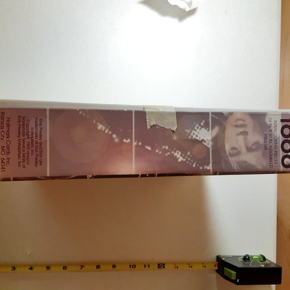 92' Elvis The King 1000 pc. Springbok Puzzle - Picture 6 of 8